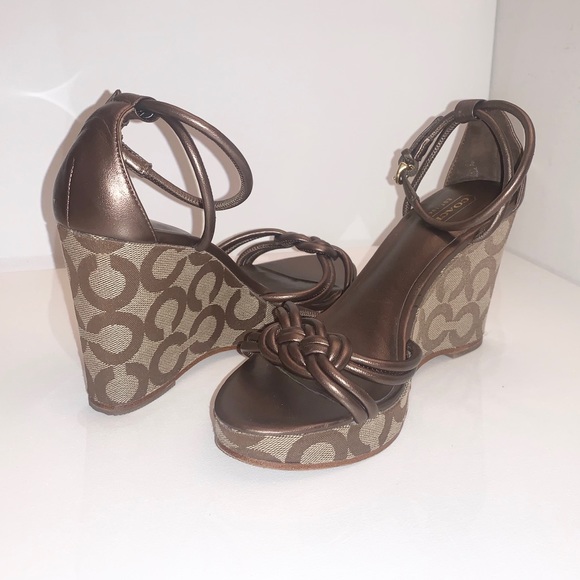 Coach Wedges - Picture 3 of 7
